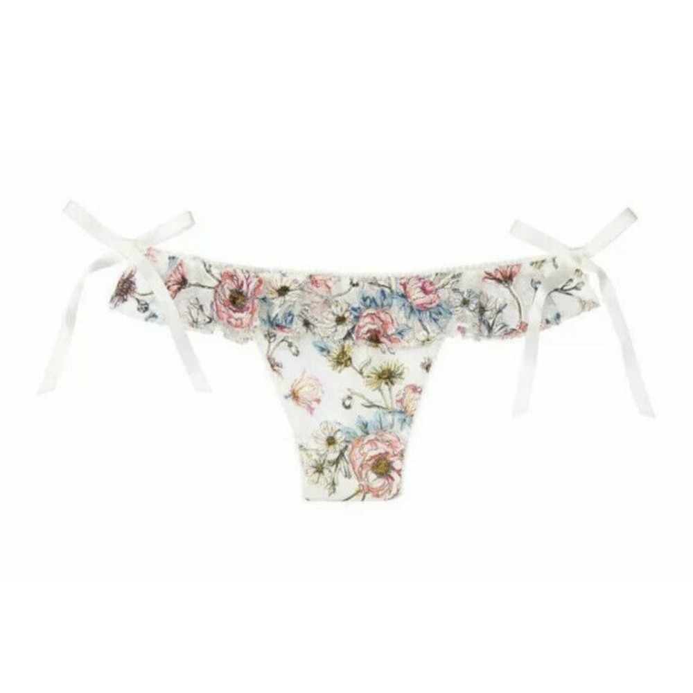 Victoria's Secret Dream Angels Thong‎ Panty White Floral Mesh Lace Sz M NWT